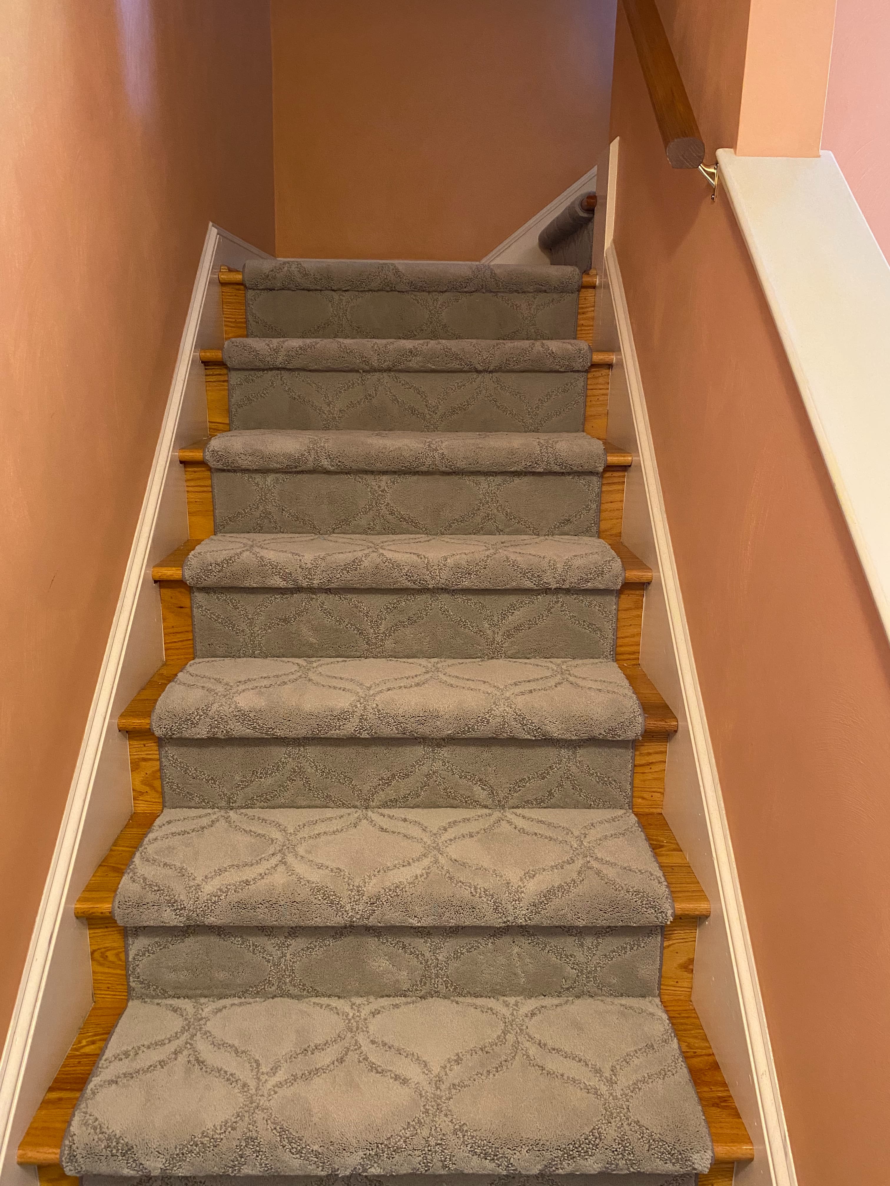 Stairs carpet flooring | Carpetland USA of Virginia