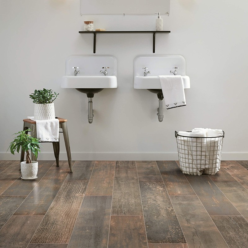 Small bathroom flooring | Carpetland USA of Virginia