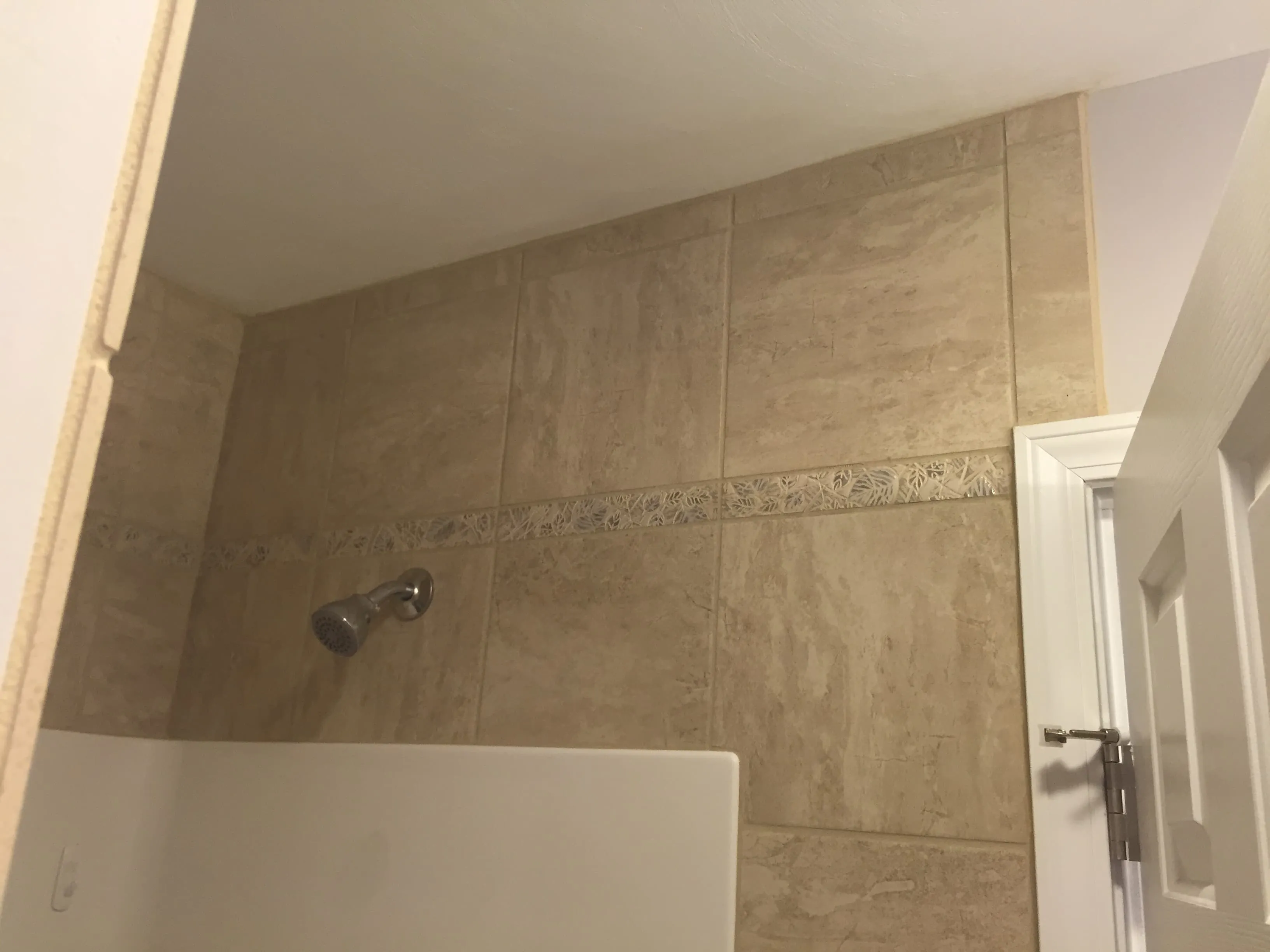 Tile wall Tile wall | Carpetland USA of Virginia